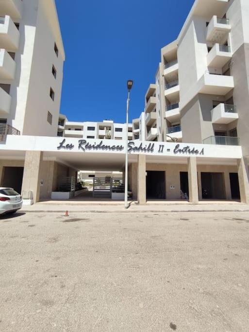 Anza, Apartment