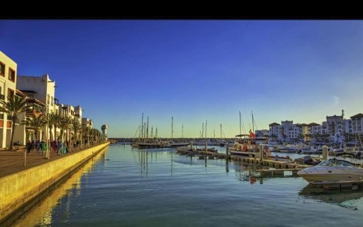Jolie Anza Agadir