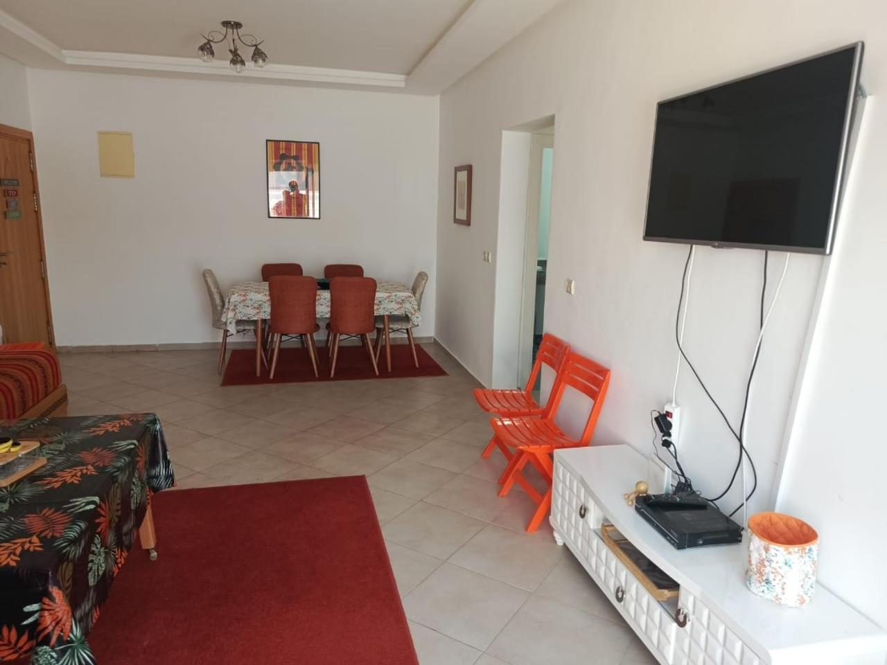Apartment Bel Au Pied De La ,lunja Imi Ouaddar *
