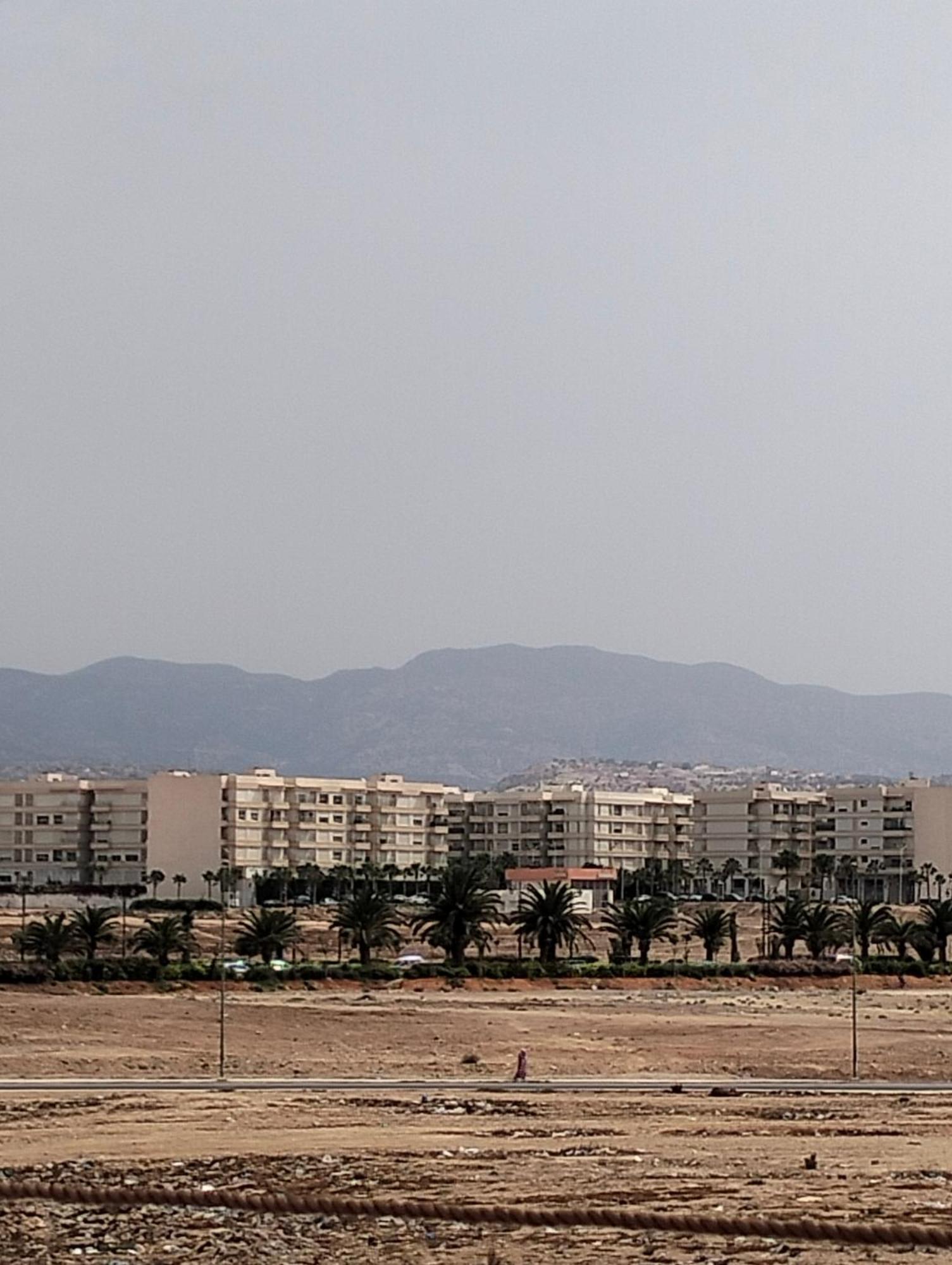 Appartement 2 Bedrooms For Rent In Founty