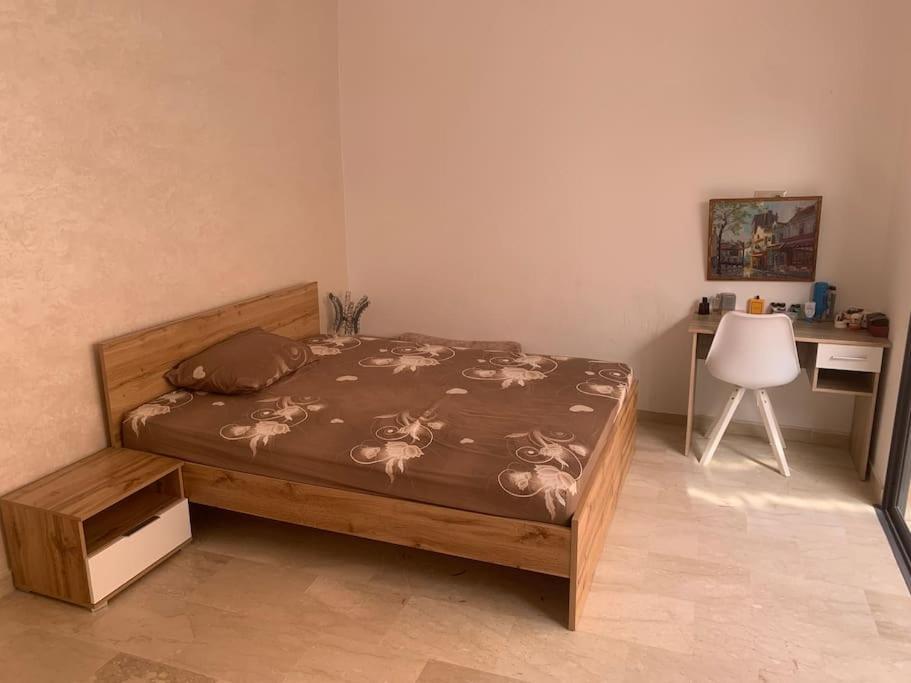 - Duplex A Villa *