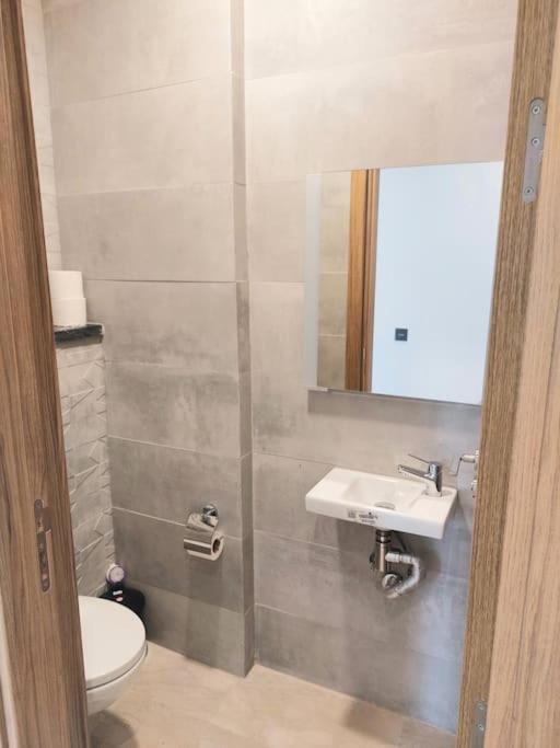 Agadirbay Centre Piscine 5 Mnt A Pied Appartement