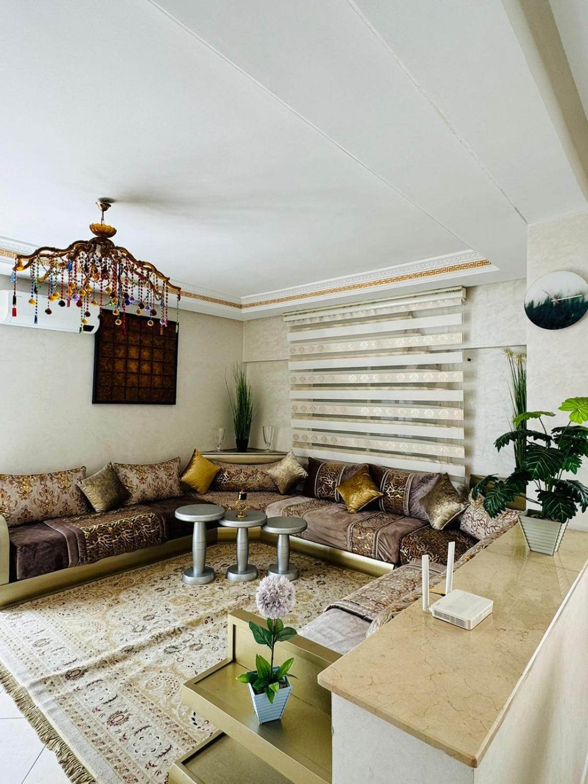 Bright * Agadir