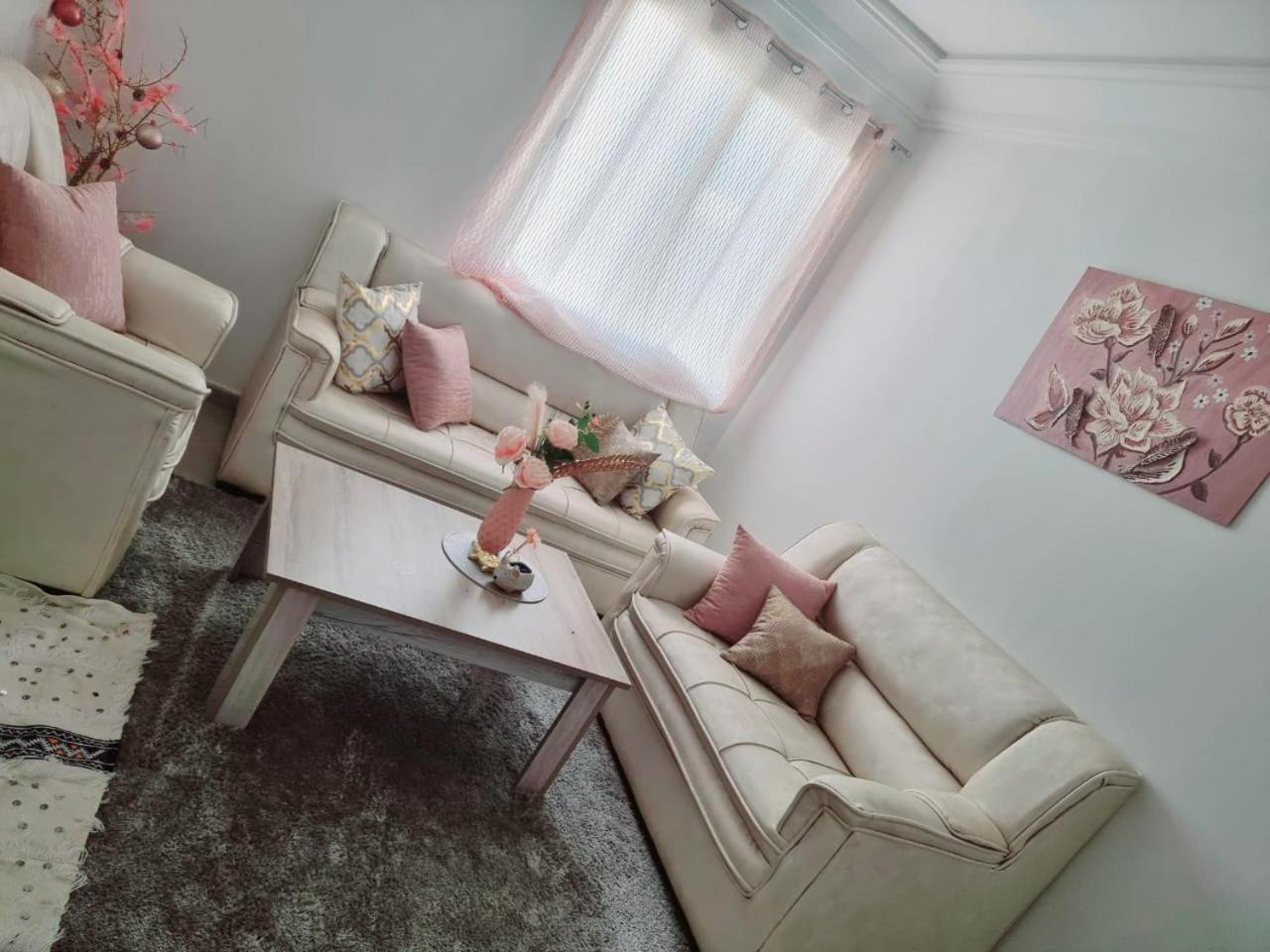 2 Min De La Apartment