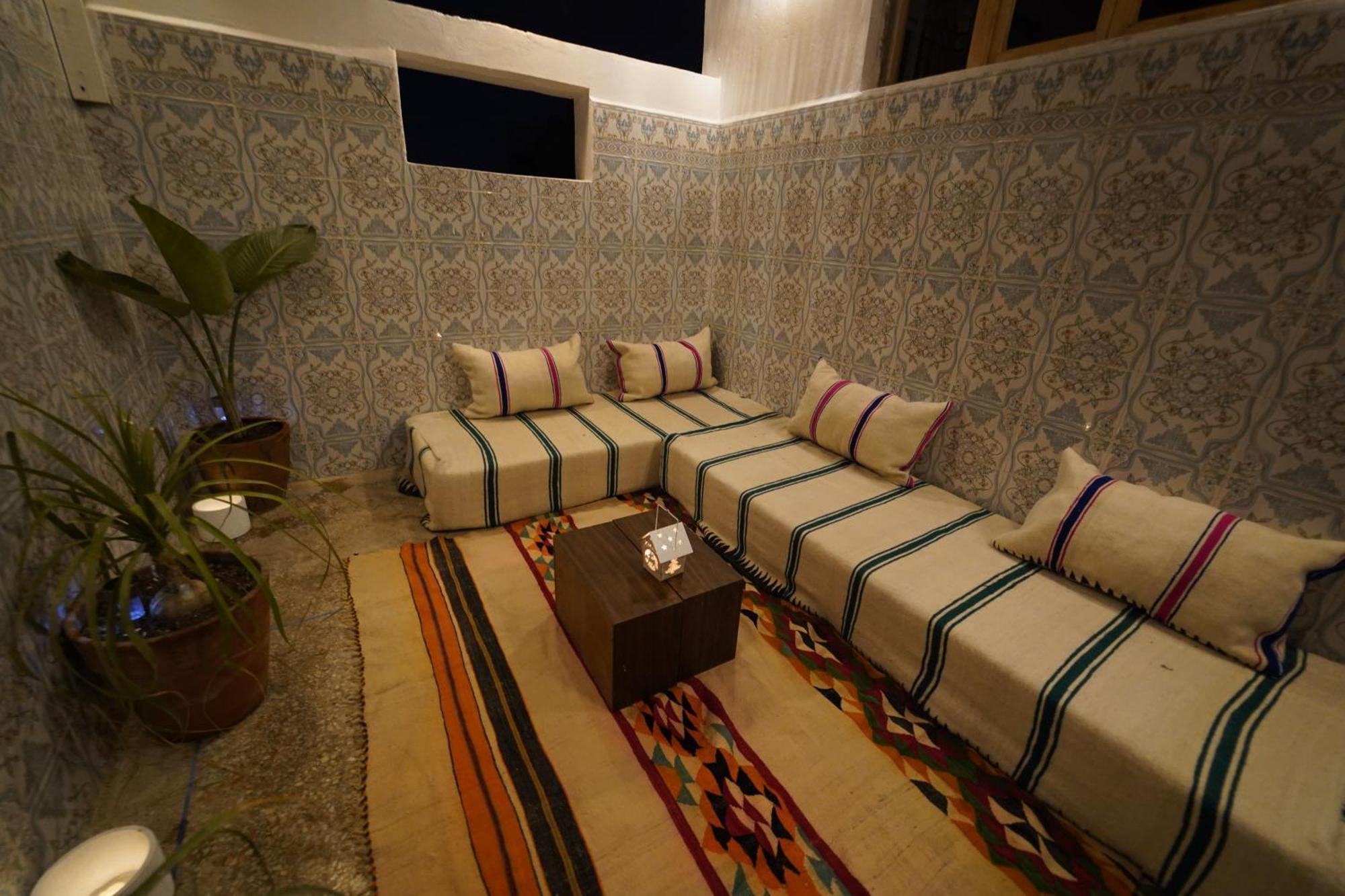 Anza Sets House