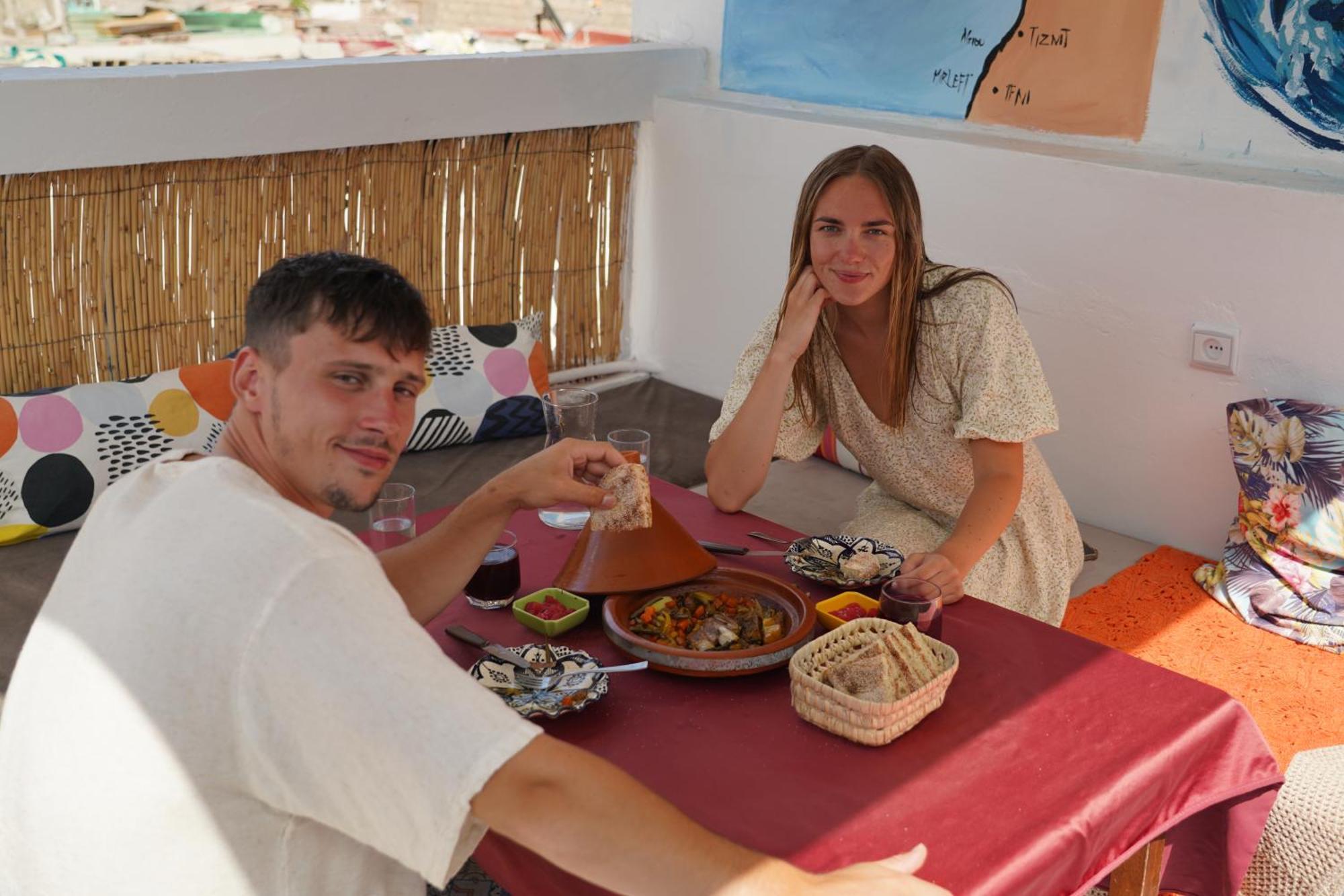 Waves Hunter Surf House Bed & Breakfast Agadir