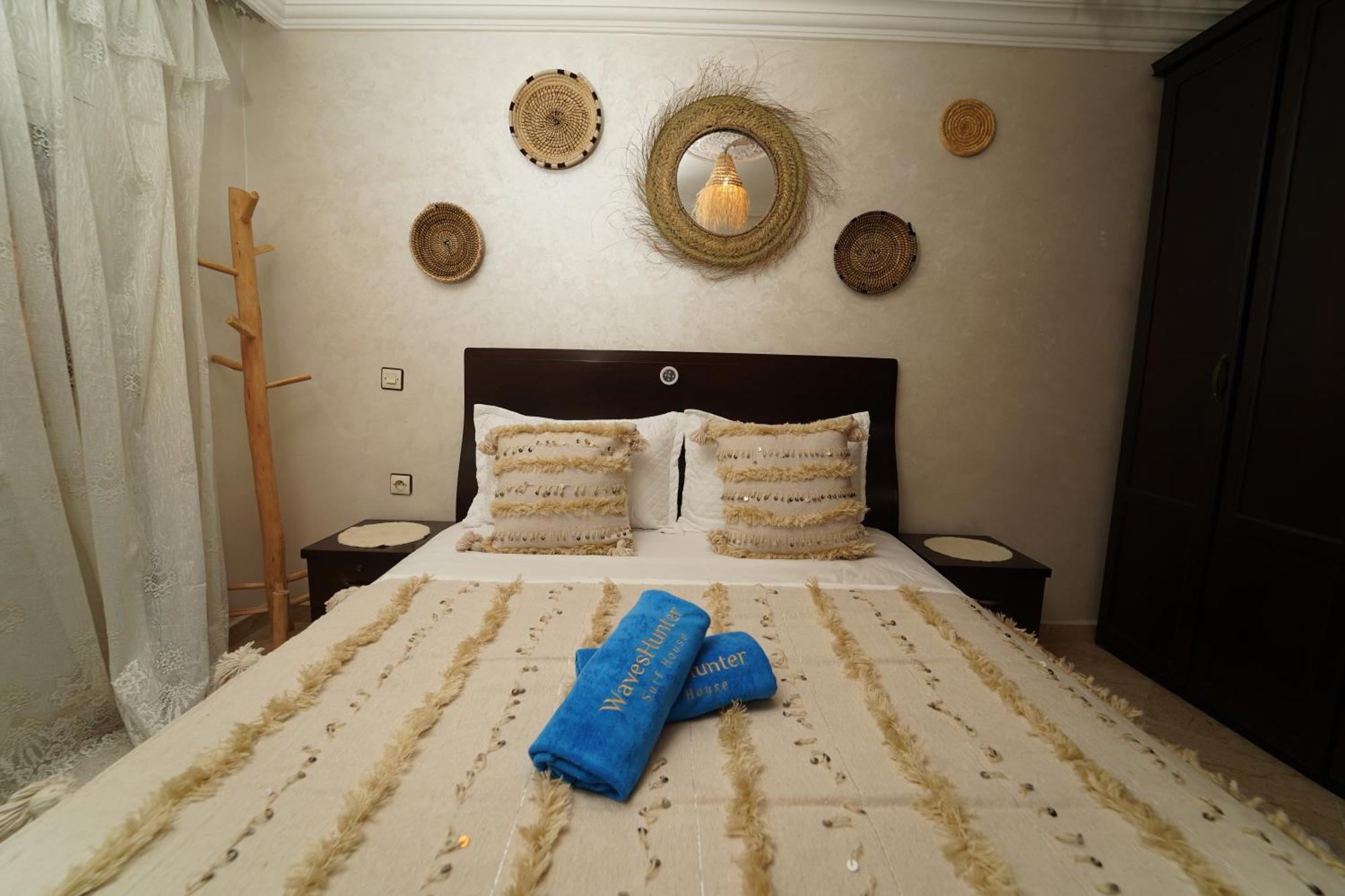 Bed & Breakfast Waves Hunter Surf House *