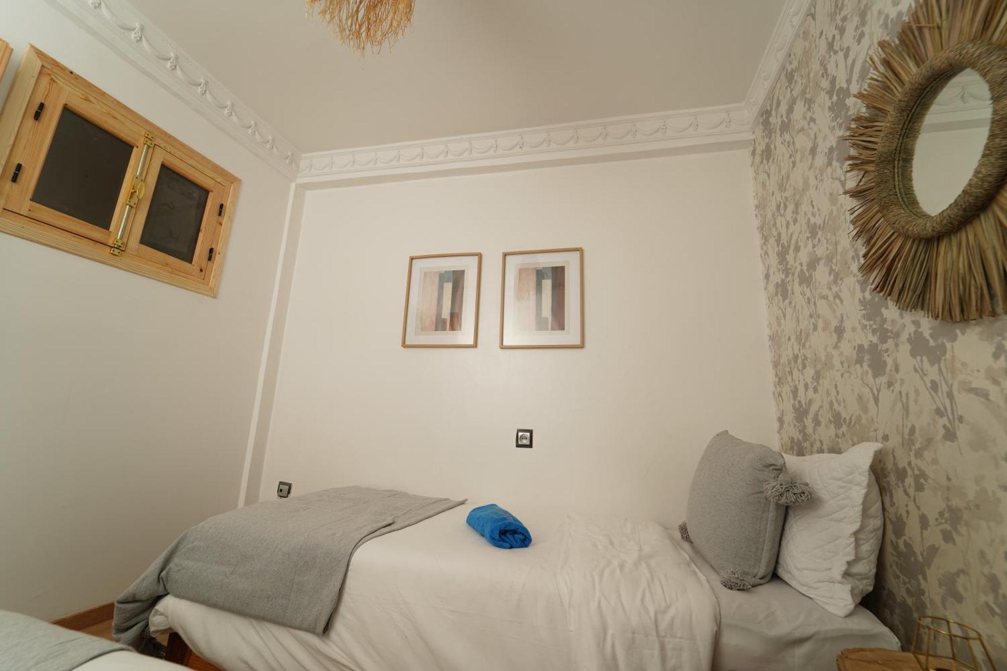 Bed & Breakfast Waves Hunter Surf House *