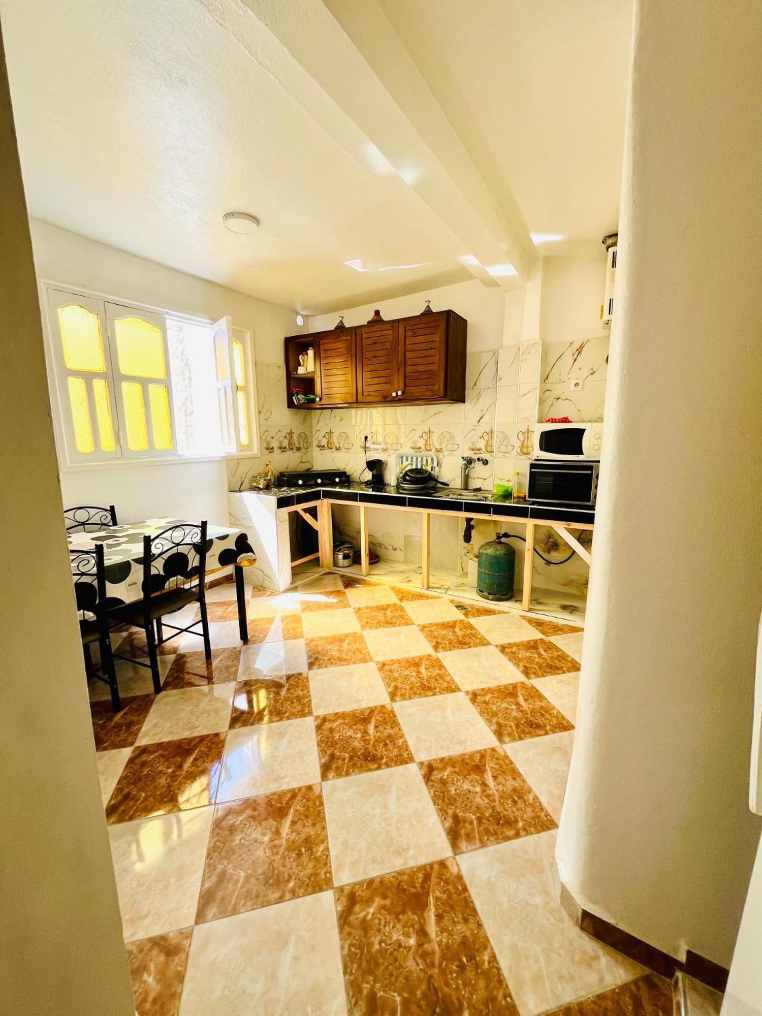 House Apartment *