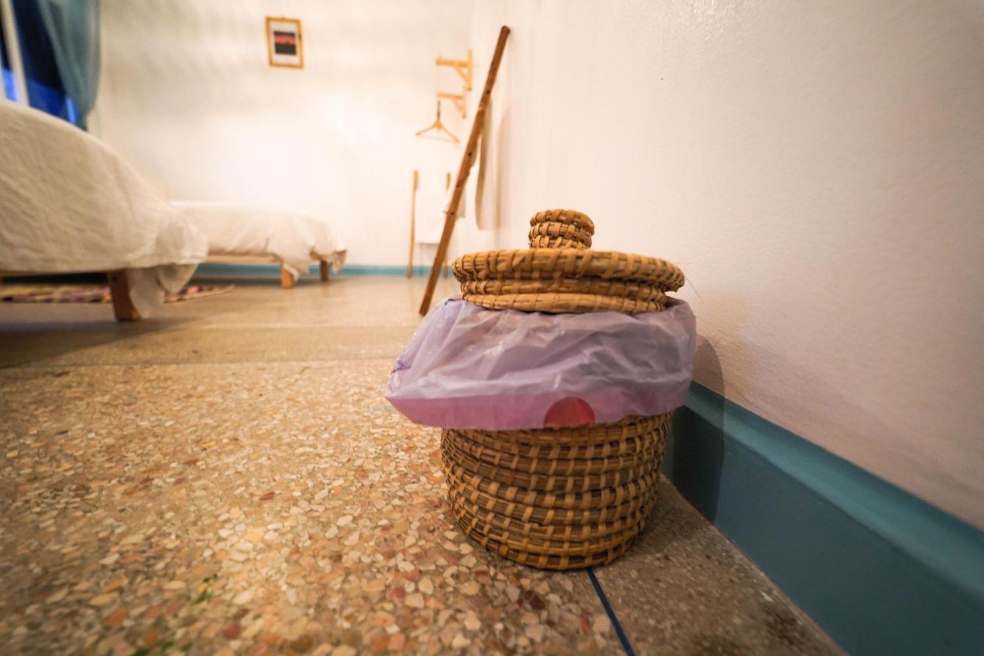 Hostel Anza Sets House