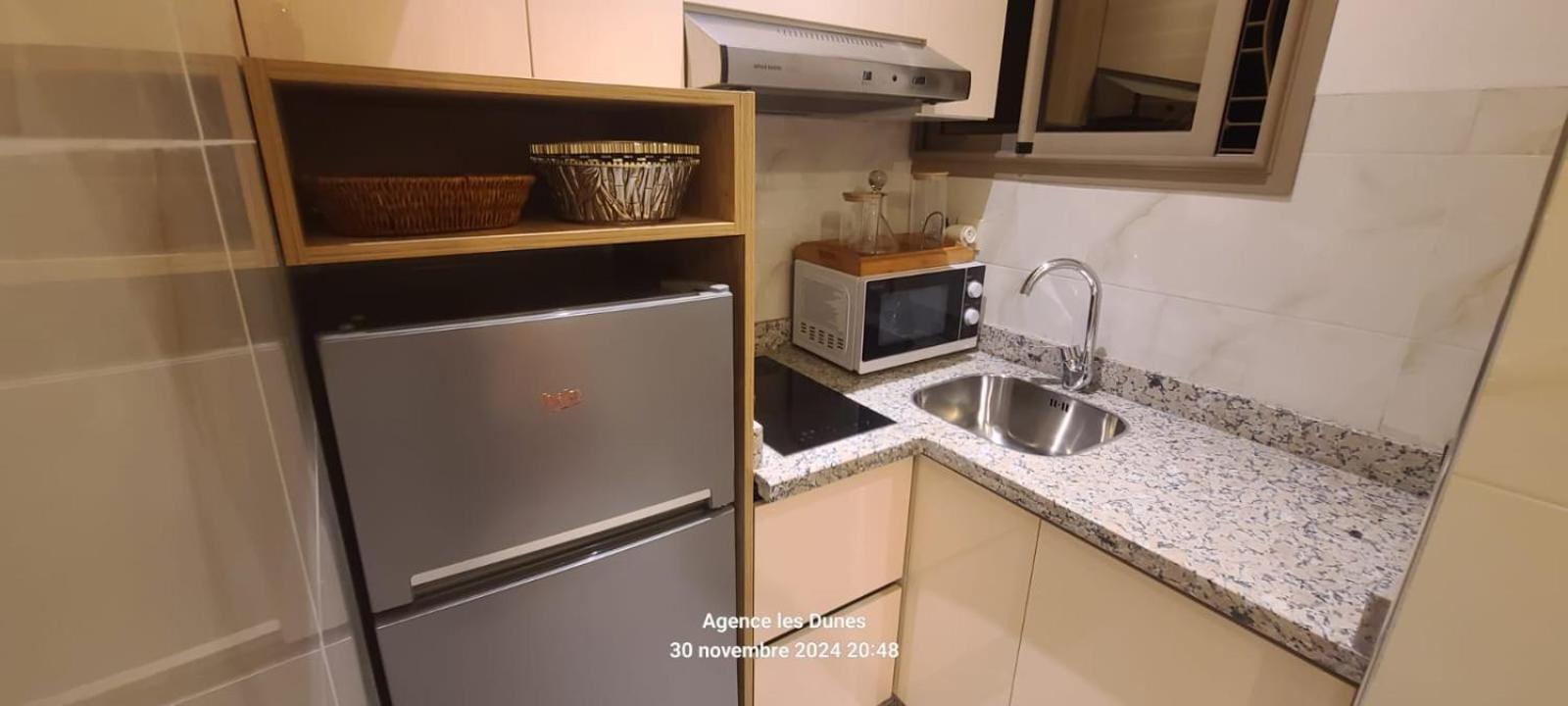 Neuf Proche Souk Appartement *