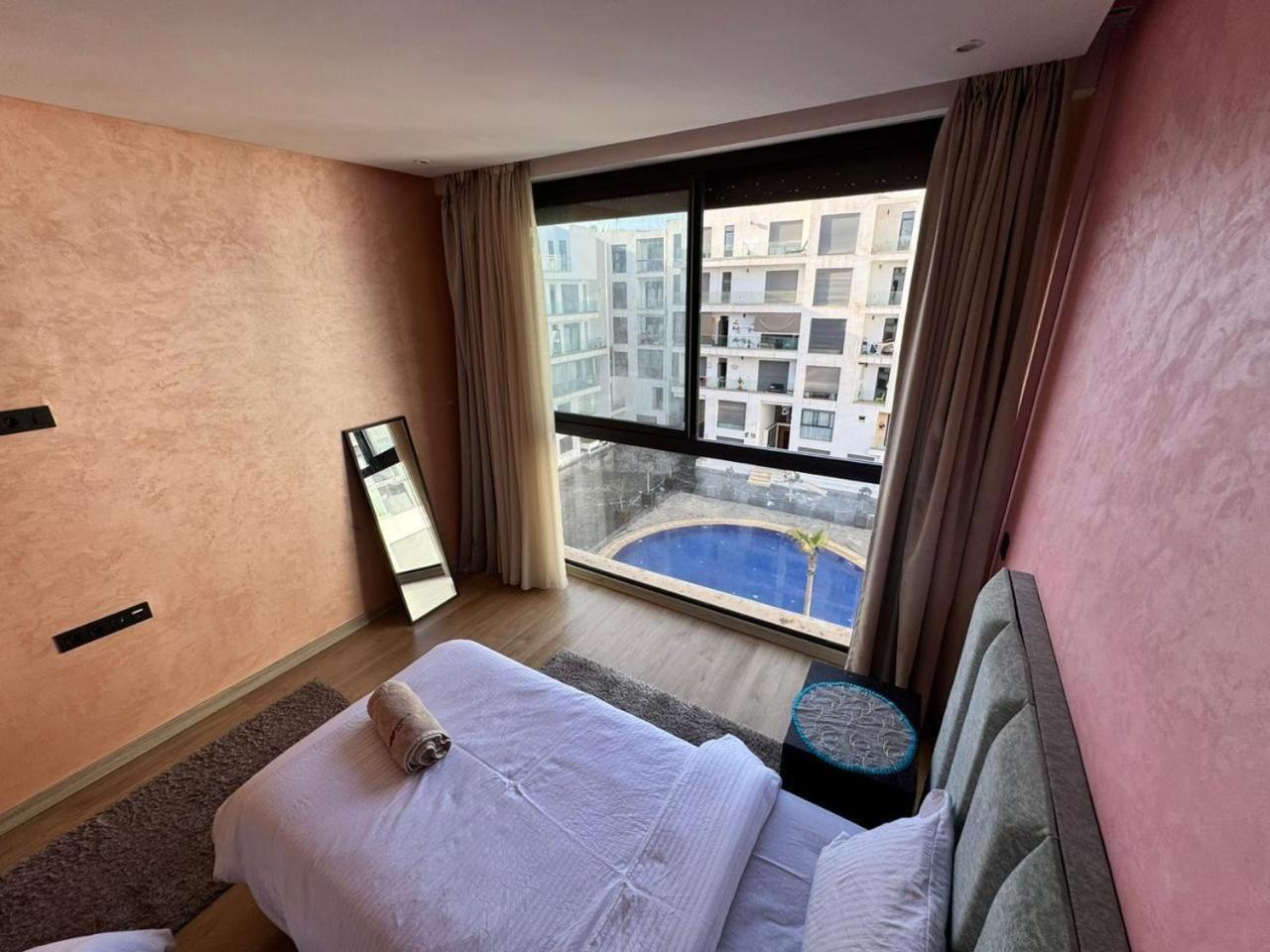 Bay's Upscale Urban Nest Appartement *
