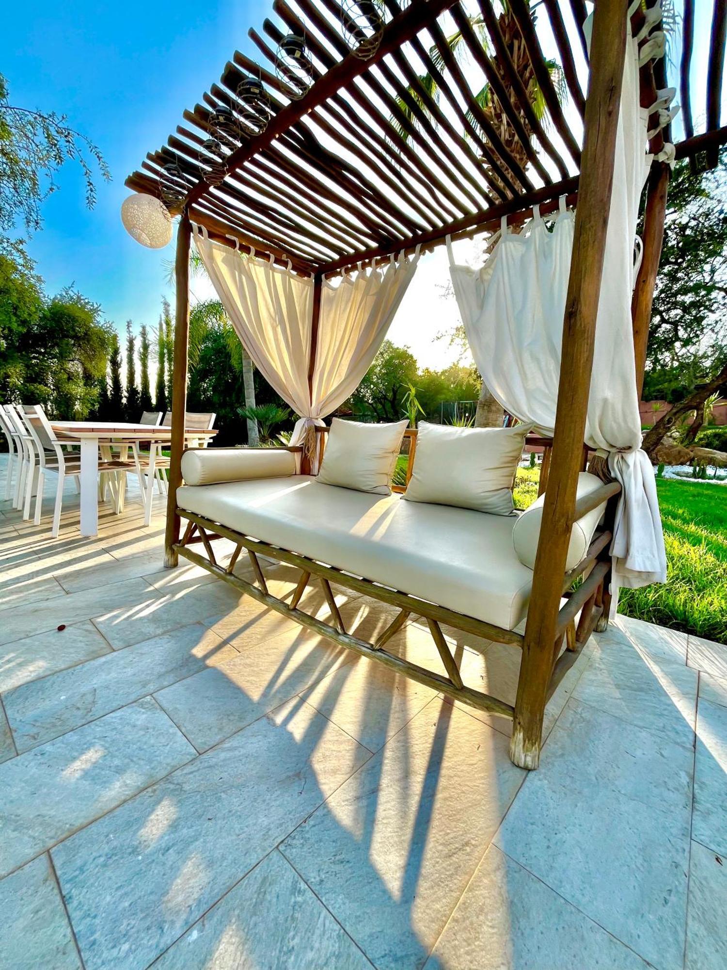 Villa Blanche Piscine Chauffée