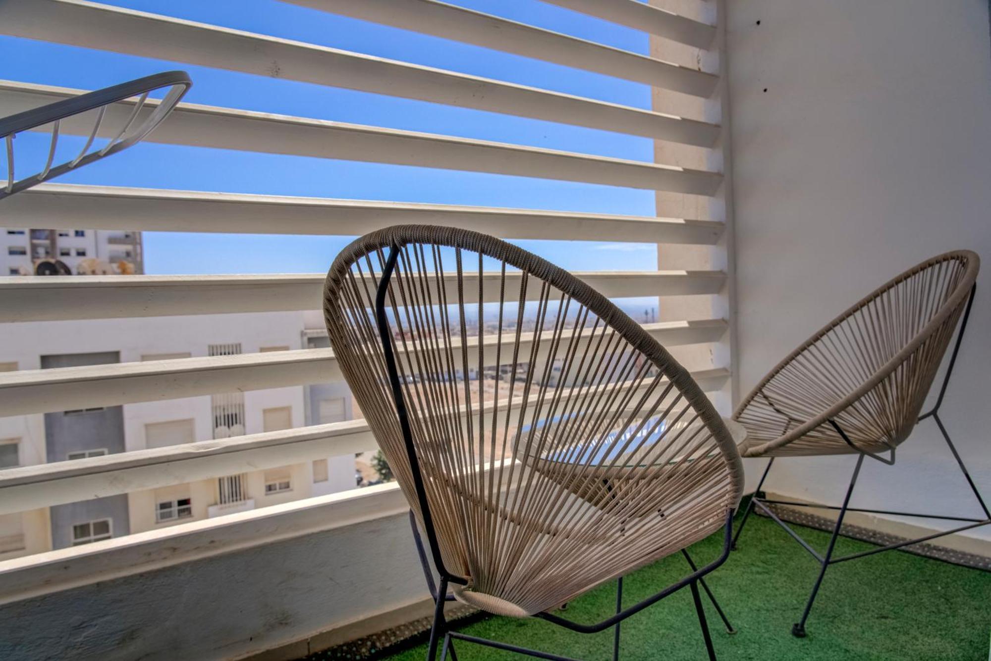 Appartement With Pool