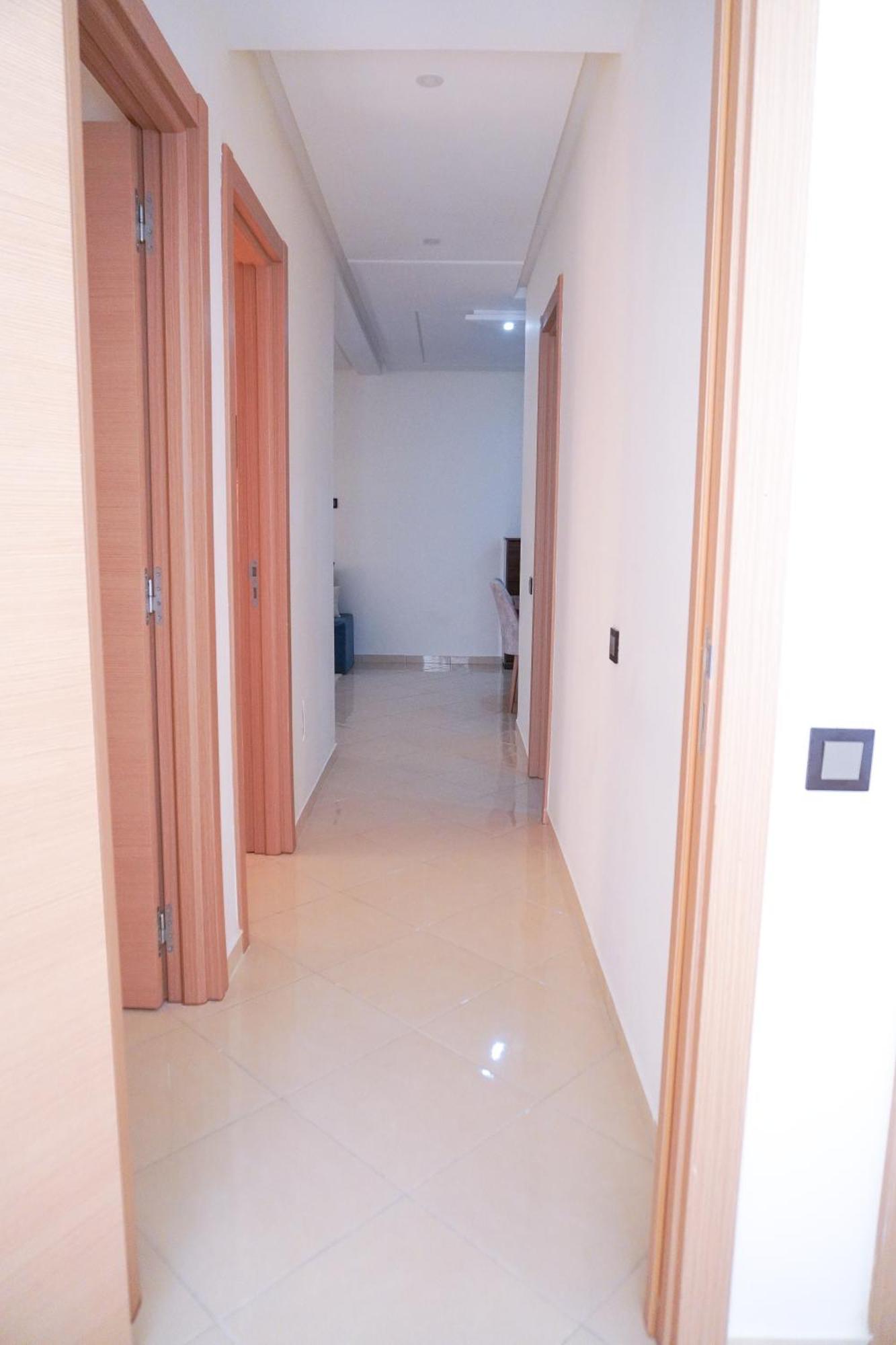 Calme A Apartment