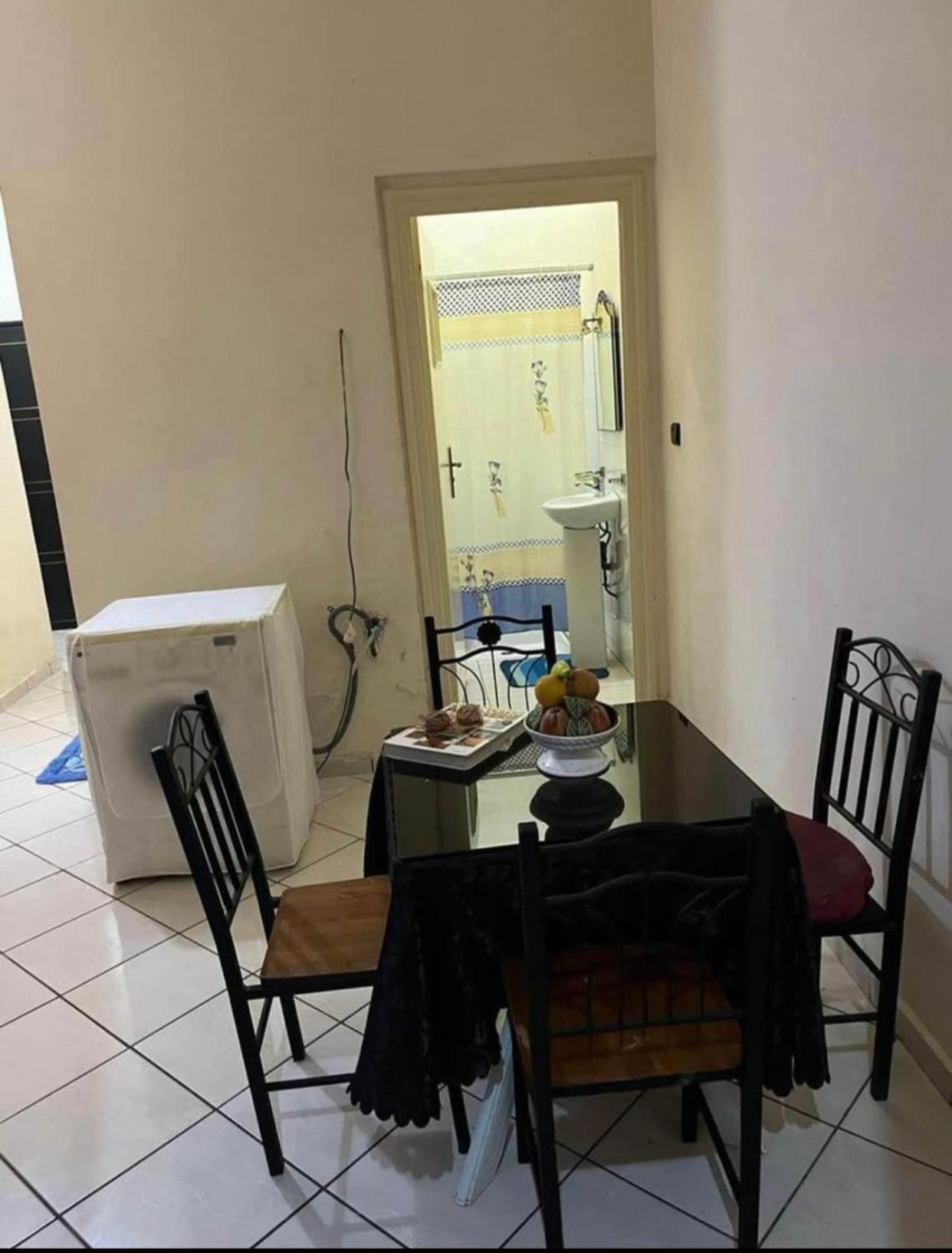 Studio Rez-de-chaussee Climatisee Au Centre Avec Wifi 5g Et Smart Tv Appartement Agadir