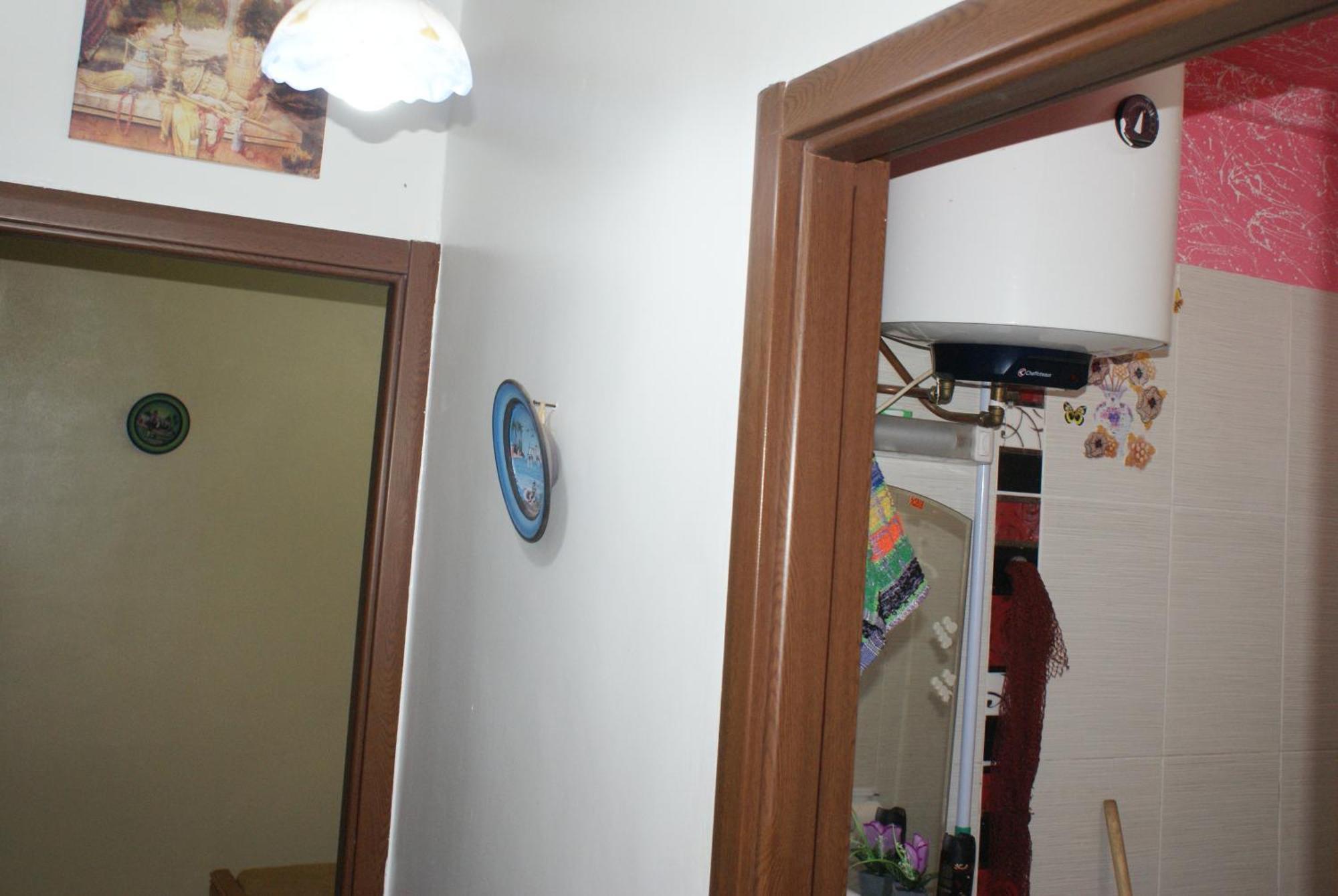 Quiet House Center Apartment