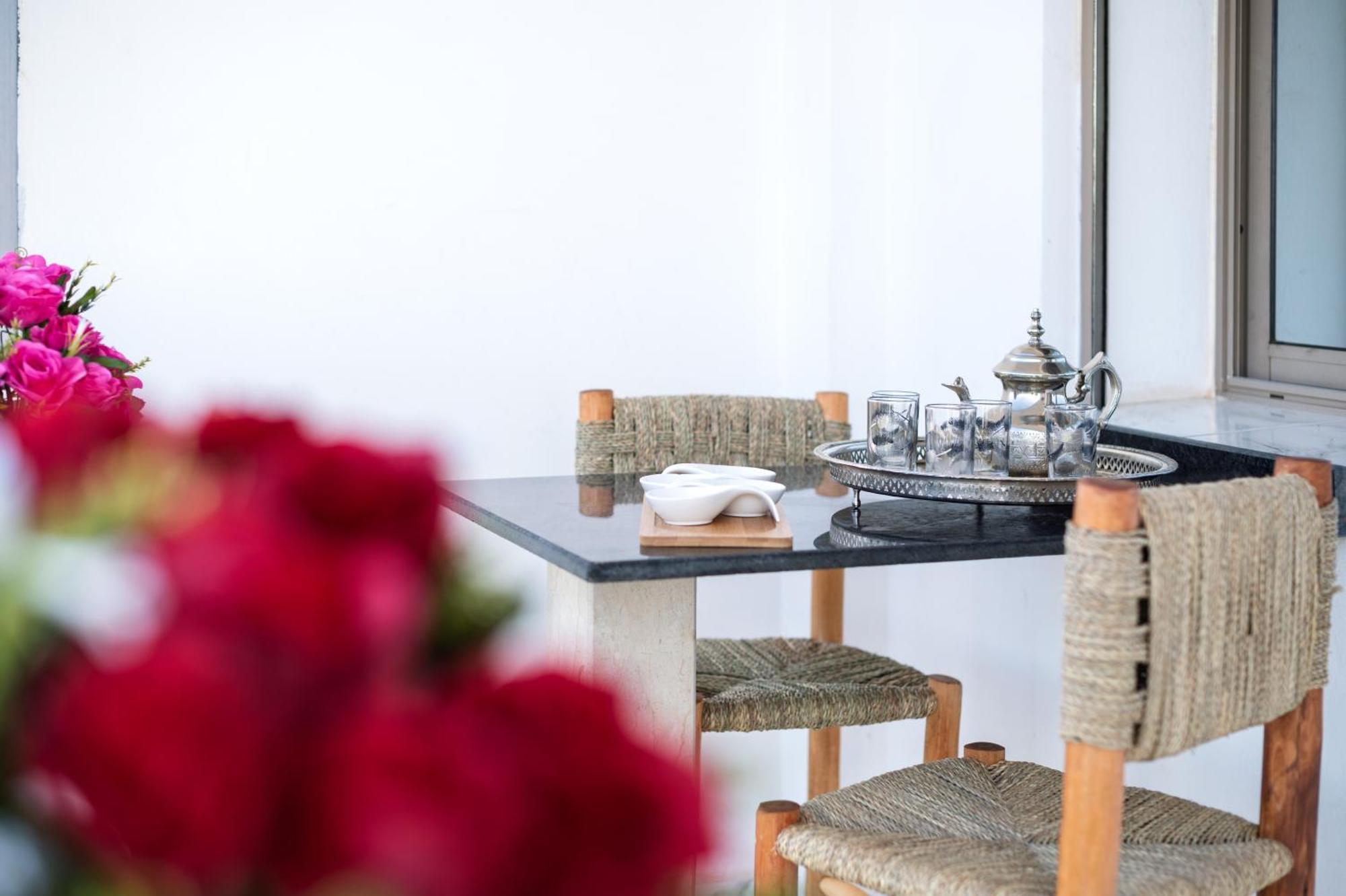 Modern In The Center Of With Panoramic View Appartement *