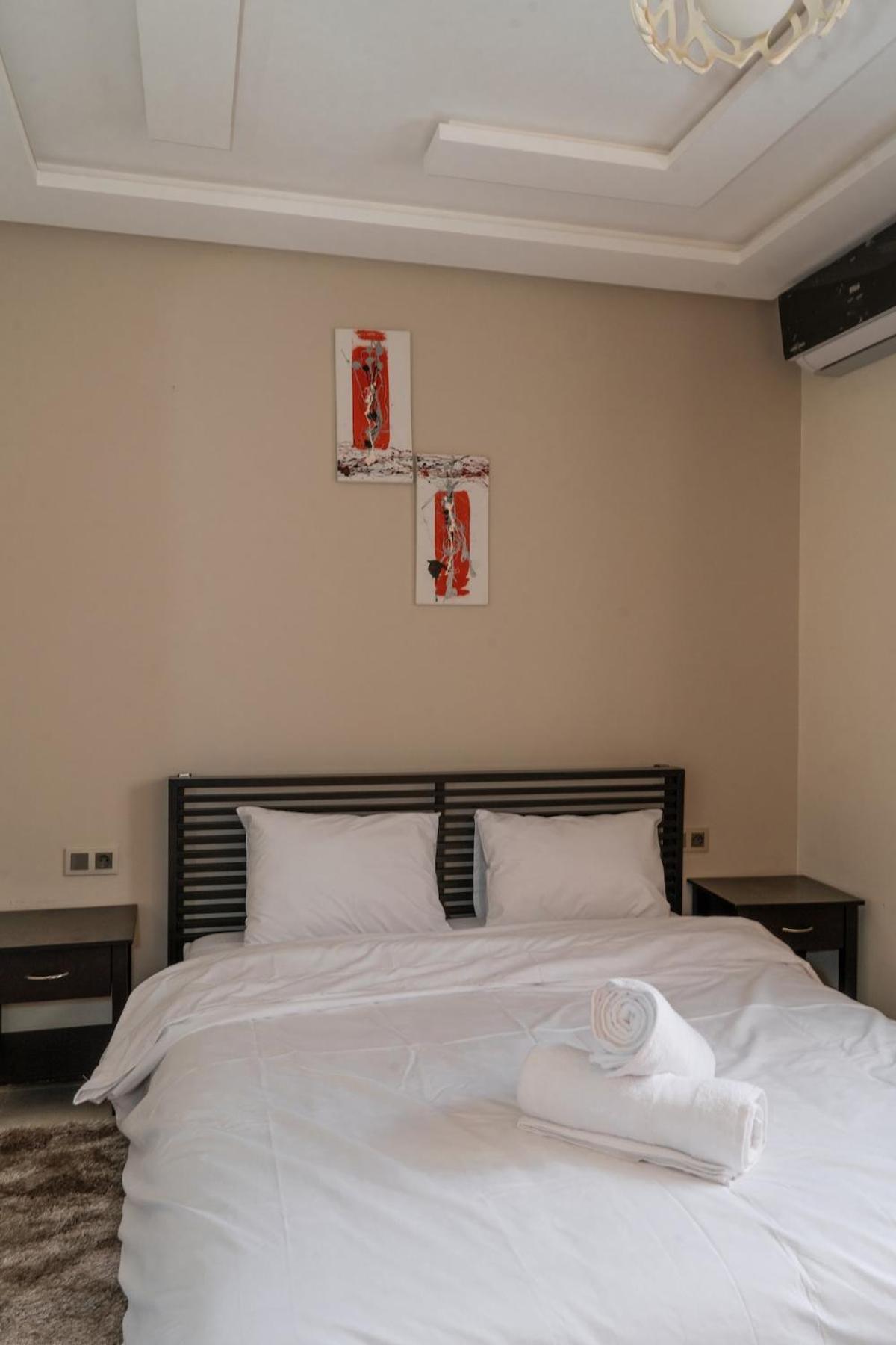 Elegant & Charming Flat Apartment *