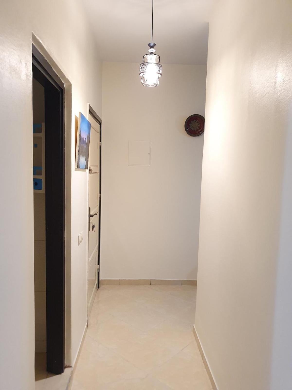 Beautiful F3 Very Well Furnished