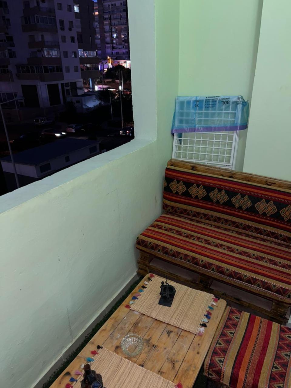 Jolie Et Piscine Islane, 1 Bedroom *