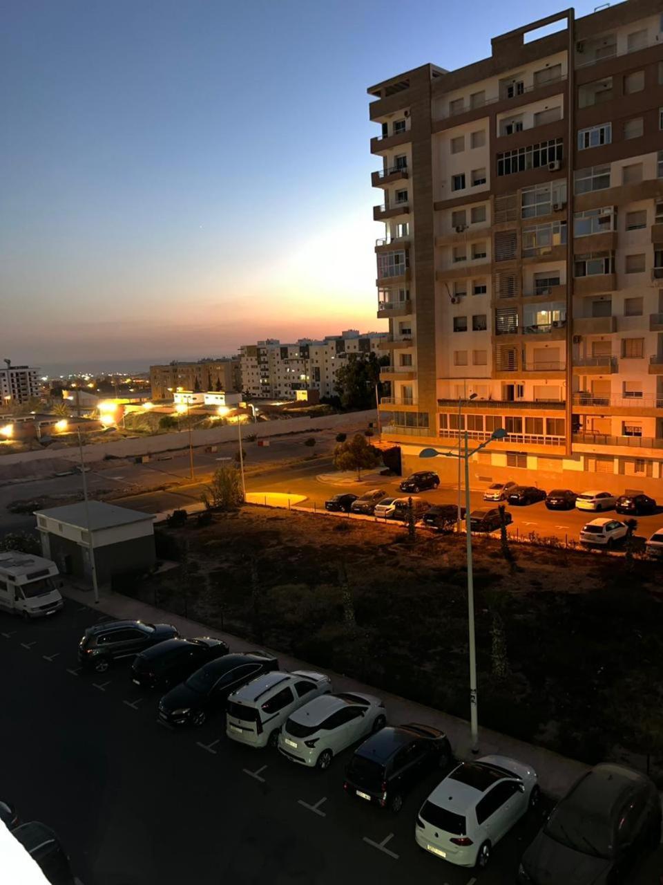 Jolie Et Piscine Islane, 1 Bedroom *