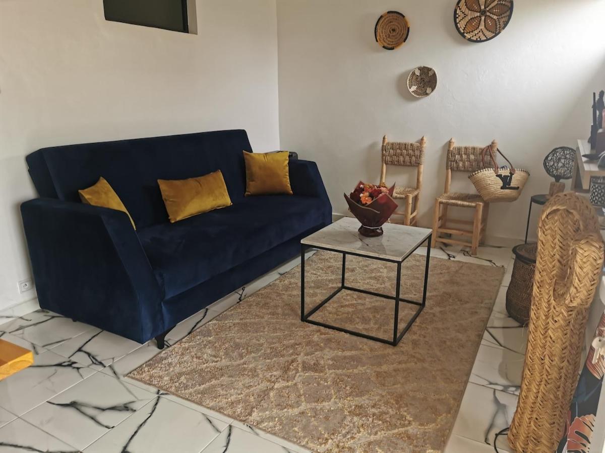 Centre Apartment *