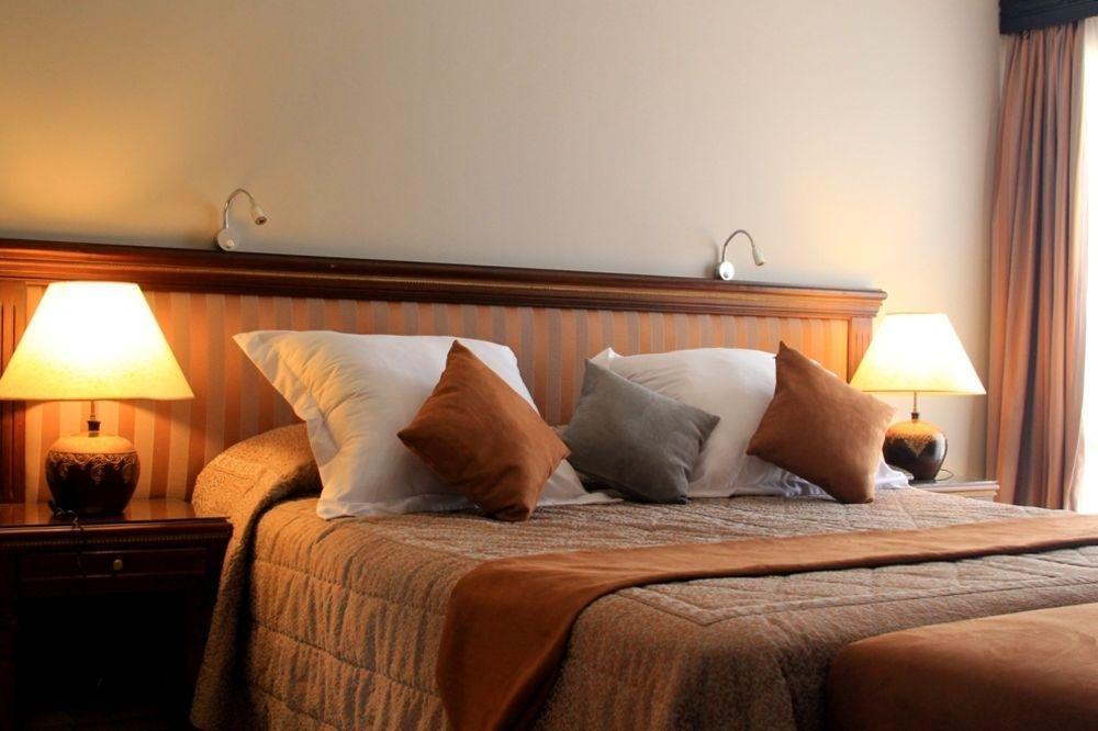Club Hotel