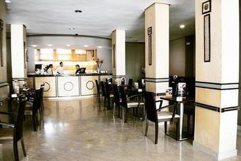 Hoteliere Fleurie Hotel 3*