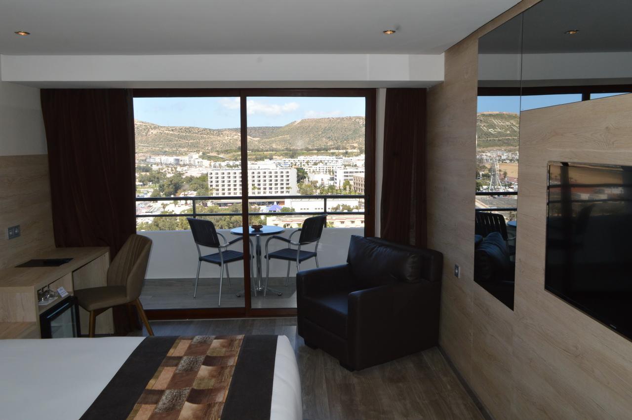 Hotel Anezi Tower 4*