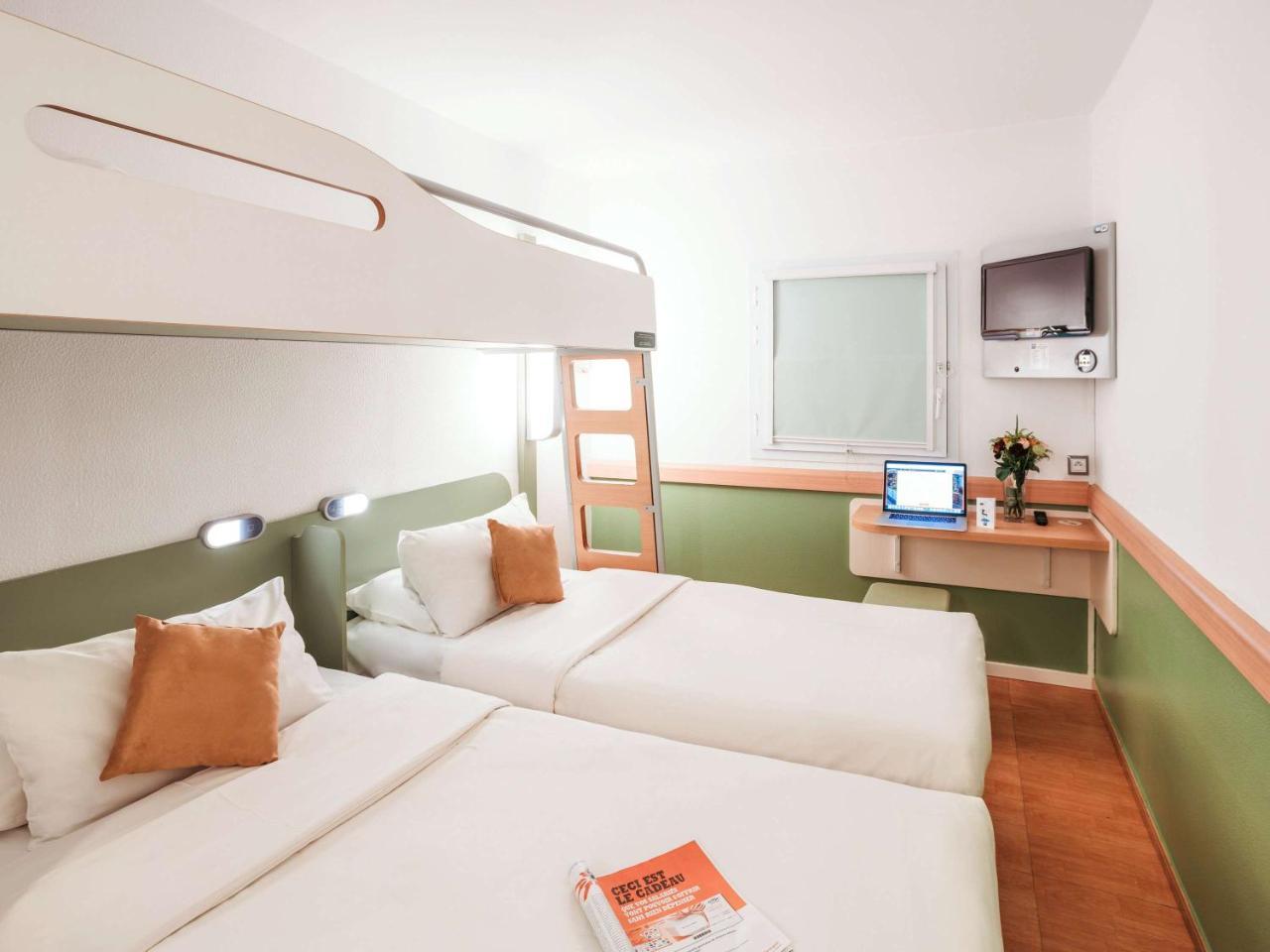 Mia Urban 3*