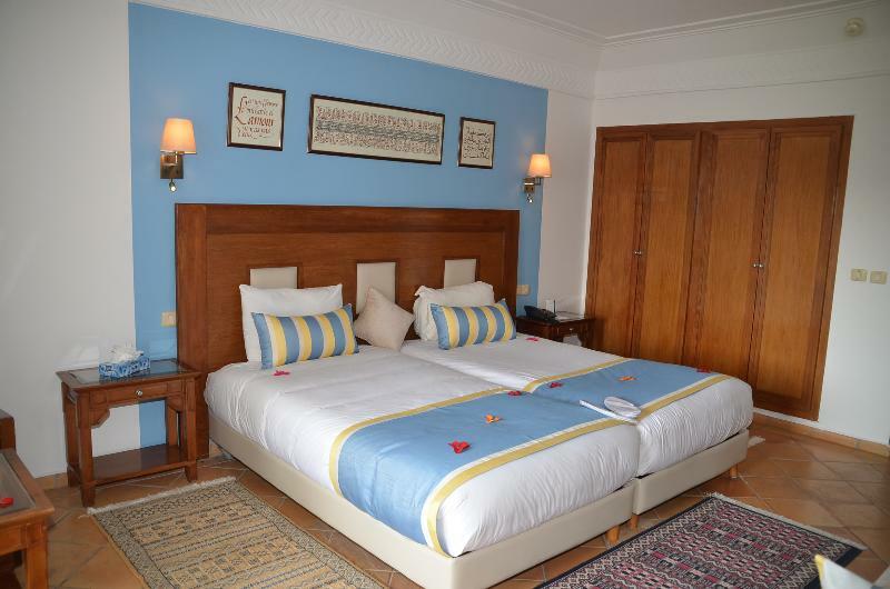 Hotel Palais Des Roses & Thalasso 4*