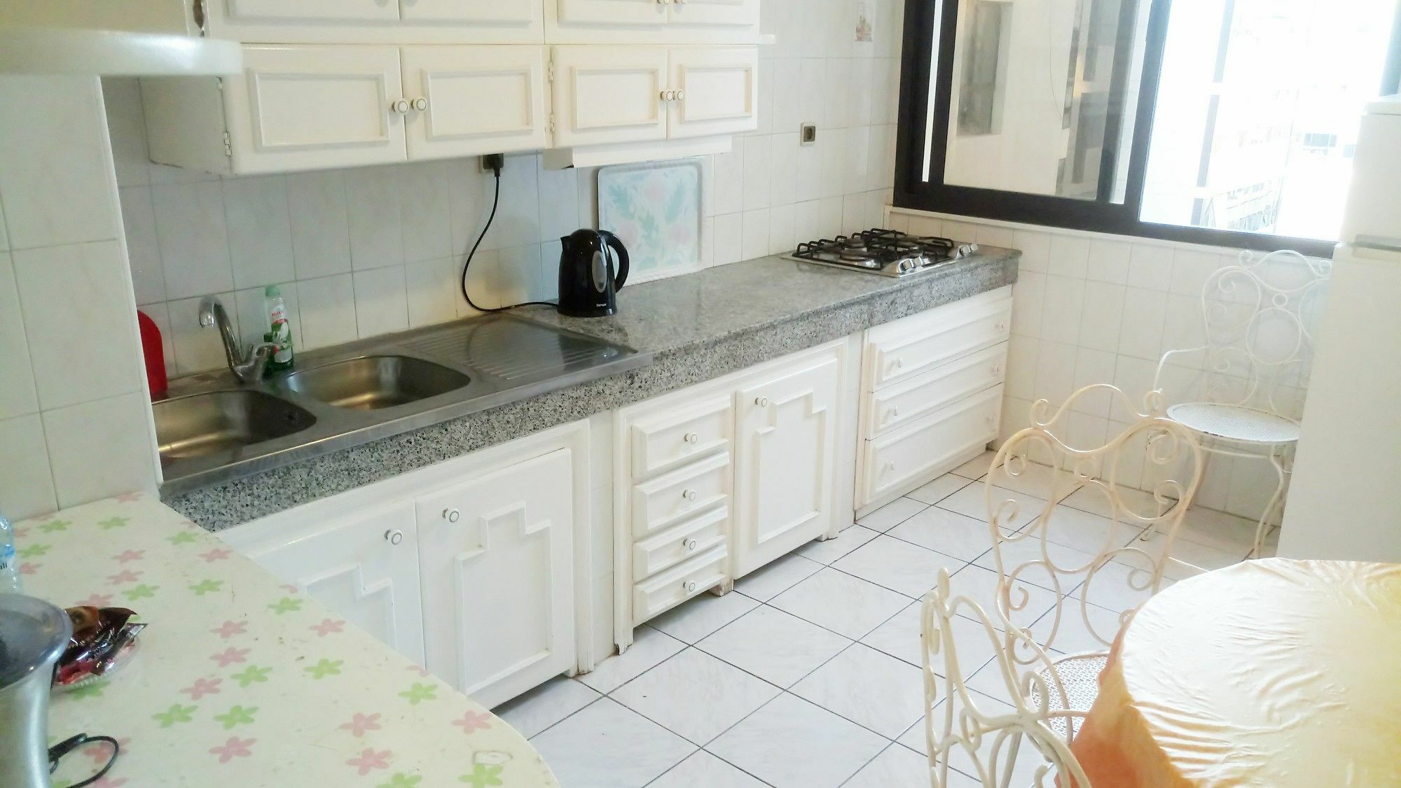 Angor Apartment *