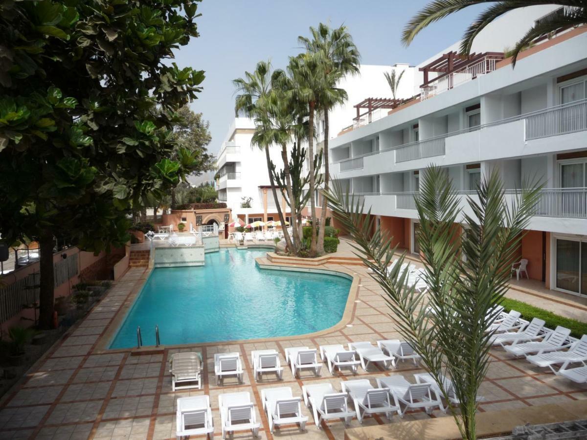 Kamal Center Hotel