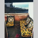 Apartment One Minute To The Beach With A Sea View From The Balcony