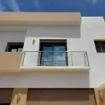 Appartement A L Etage D Une Villa A Illigh