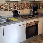 Apparemment De Luxe