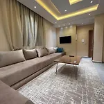 Appartement Gold Moderne Avec Hammam Centre Ville
