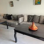 Appartement Moderne Proche Du Palais Royal