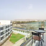 Luxurious Sea-View 2Br Apartment