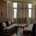 Quiet Wave House