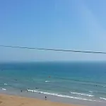 Casa De Lea: Entire Flat Near The Beach