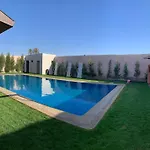 Villa Avec Piscine A Agadir Golf