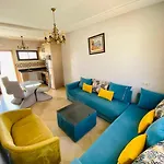 Appartement Tourisque Confortable Et Central