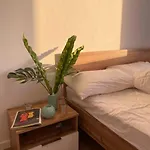 Chic Urban Studio