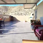 Joli Appartement De Vacances Avec Terrasse Et Balcon