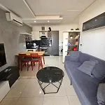 Charming Islan Apartment Ac/Wifi