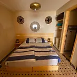 Mille Et Une Nuit A L\'Ocean