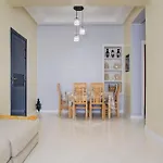 Elegance Et Modernite
