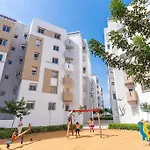Apartment Lux And Cozy Close To Beach